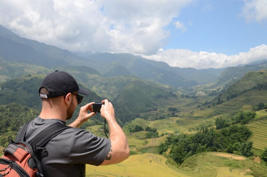 From Hanoi: 2-Day Sapa Limo Bus Tour & Fansipan Peak Visit - Lunch, free time, and the return to Hanoi