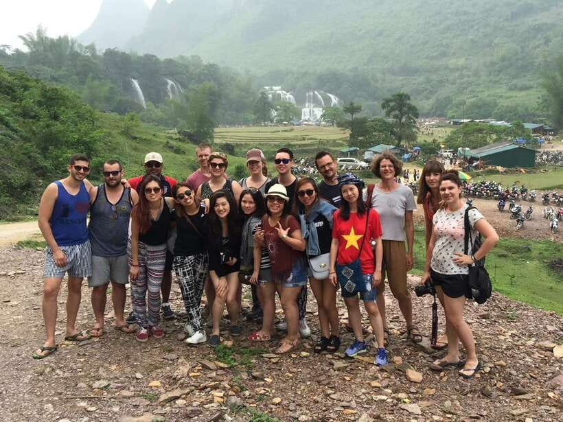 From Hanoi: 2-Day Sapa Trek Tour - Luxury Limousine Transfer - Should you book it?
