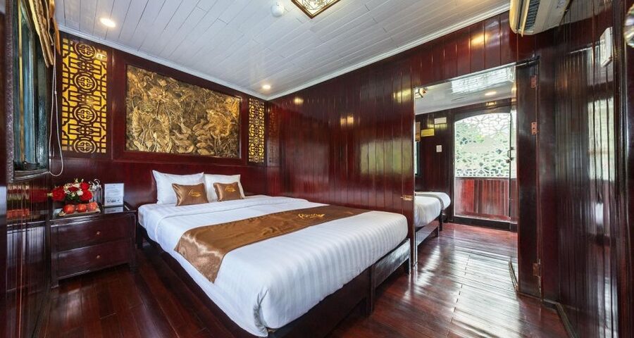 From Hanoi: 3-Day and 2-Night Cruise Stay at Bai Tu Long Bay - Cabins, meals, and life aboard
