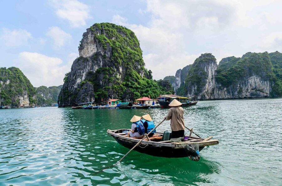 From Hanoi: 3-Day Luxury Tour Ninh Binh & Ha Long Bay Cruise - Should you book this Ninh Binh and Lan Ha Bay tour?