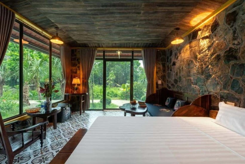 From Hanoi : 4-day Ninh Binh-Halong Bay Cruise with Balcony - Two nights at Trang An Ecolodge