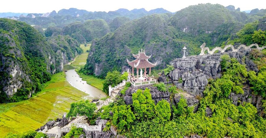 From Hanoi: Bai Dinh, Trang An, and Mua Cave Full-Day Tour - From Hanoi to Ninh Binh in one packed day