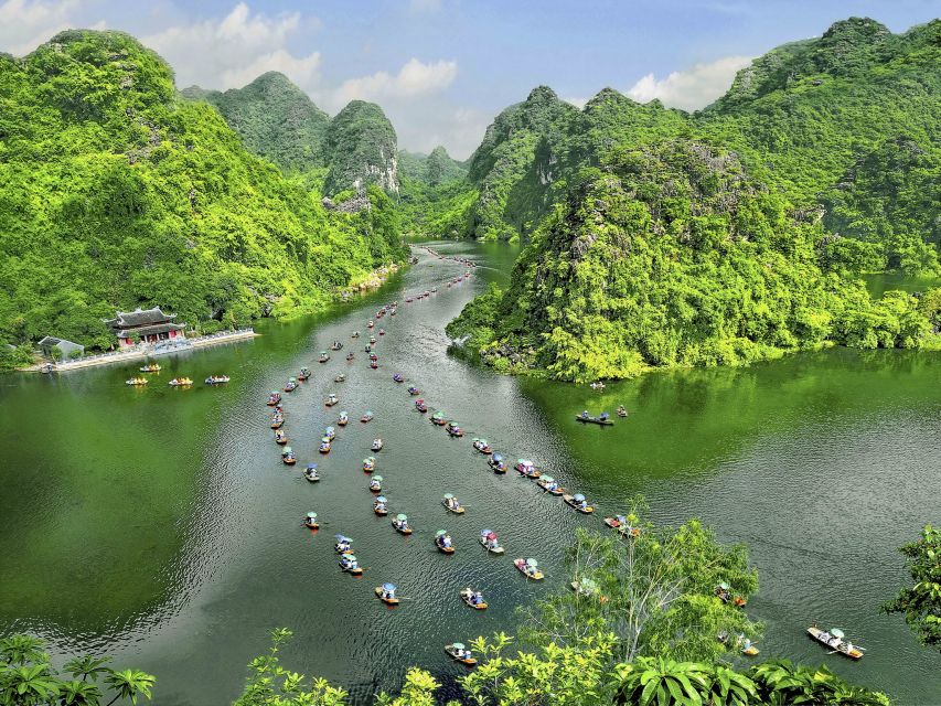 From Hanoi: Bai Dinh, Trang An, and Mua Cave Full-Day Tour - Trang An, where the boat ride earns its place