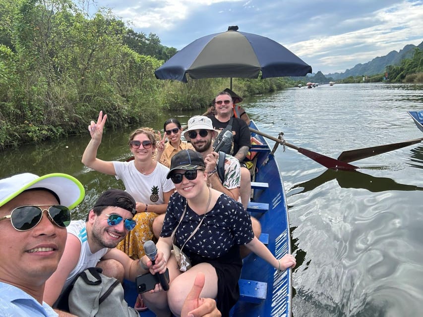 From Hanoi: Full-Day Perfume Pagoda Group Tour with Lunch - How the guiding shapes the experience