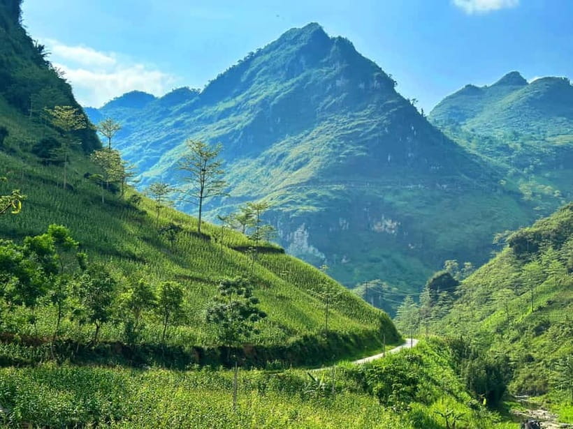 From Hanoi: Ha Giang Loop Motorbike Tours 3-Days 2-Nights - Day Three: Du Gia Waterfall and the Road Back
