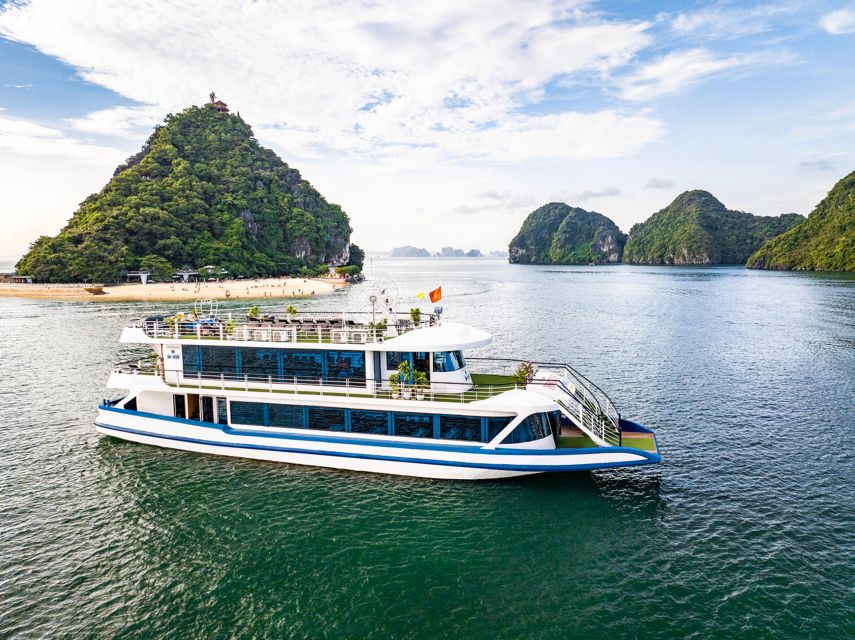 From Hanoi: Ha Long Bay 5-star Day Cruise with Buffet Lunch - Guides and group management