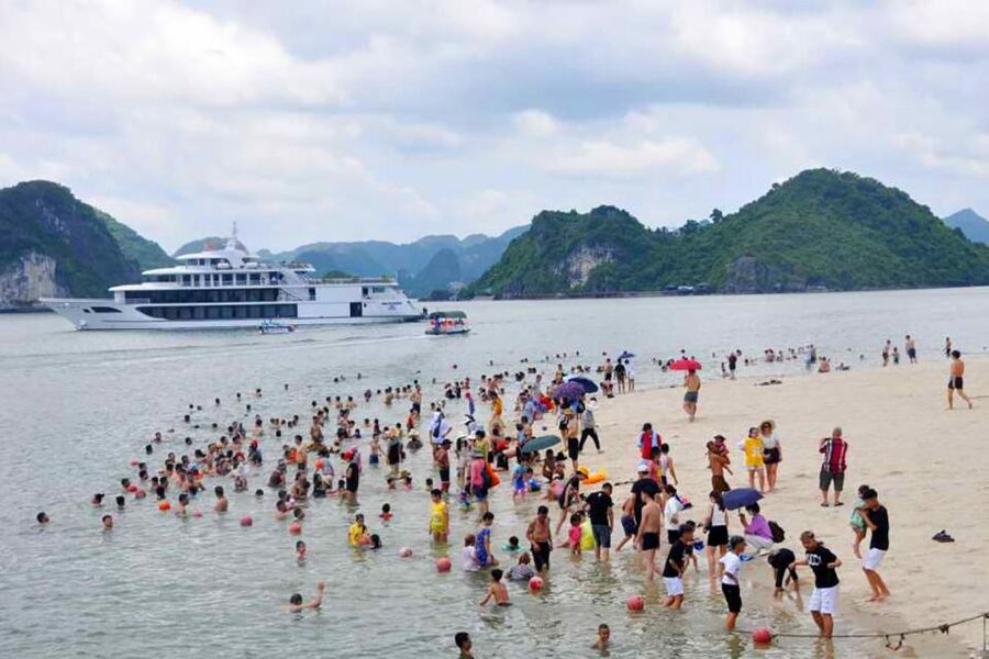 From Hanoi: Halong Bay 1 Day Trip Visit Cave, Island, Kayak - Exploring Surprise Cave’s large chambers