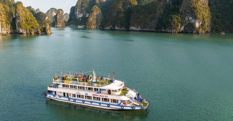From Hanoi: Halong Bay Day Trip w/ Cave, Island & Kayak - Lunch on the boat with Halong Bay outside