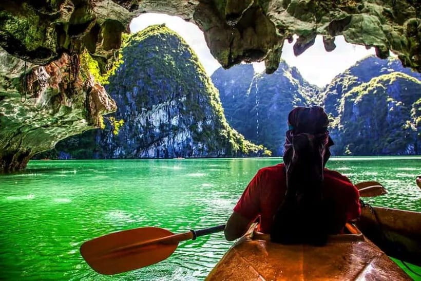 From Hanoi: Halong bay Luxury tour on 5 star cruise - Sung Sot Cave and the limestone interior