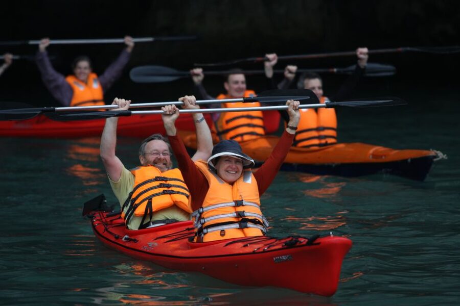 From Hanoi: Halong day trip, Route 2, 6hours, Small group - The Hanoi transfer takes most of the morning