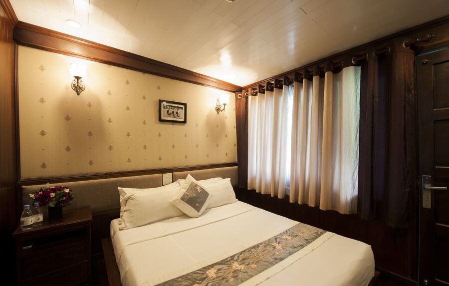From Hanoi: Halong Explorer 3-Day Deluxe Cruise - My verdict: book it for the second day