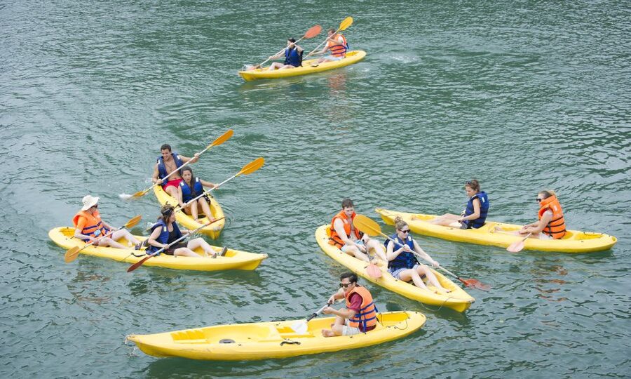 From Hanoi: Halong Explorer 3-Day Deluxe Cruise - Day three: Sung Sot Cave and the return to Hanoi