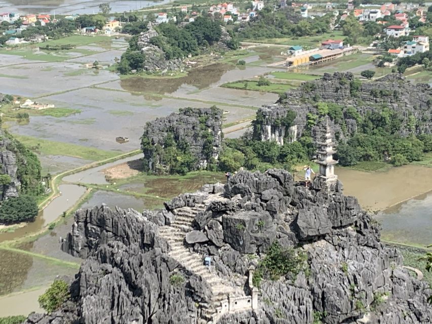 From Hanoi: Hoa Lu, Hang Mua Hike, Tam Coc Boat, and Lunch - What to bring and what to know