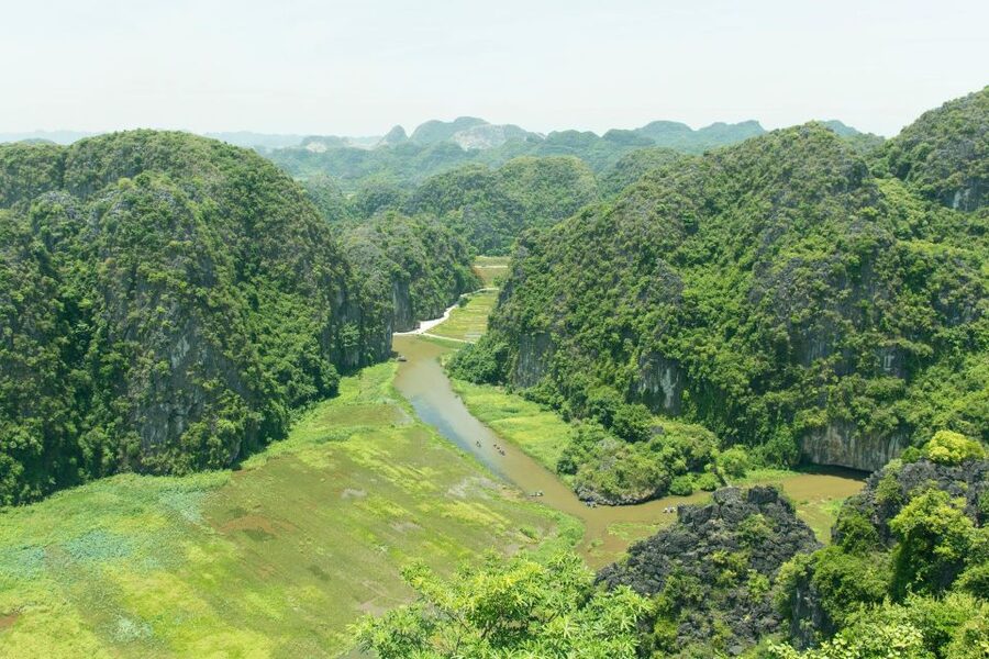 From Hanoi: Hoa Lu, Hang Mua Hike, Tam Coc Boat, and Lunch - Lunch before the Tam Coc cruise