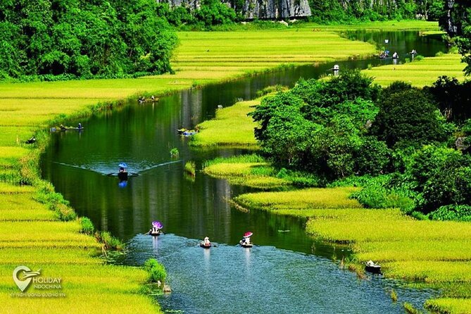 From Hanoi: Hoa Lu, Tam Coc, and Mua Cave Scenic Day Trip - Lunch and the change from history to countryside