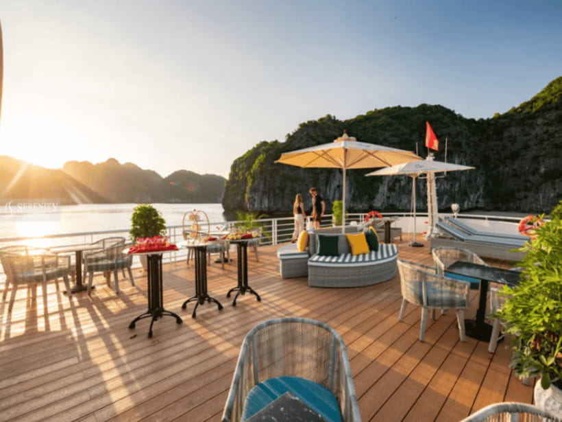 From Hanoi: Lan Ha Bay and Cat Ba Island Cruise with Lunch - Who gets the best value from the $80 price