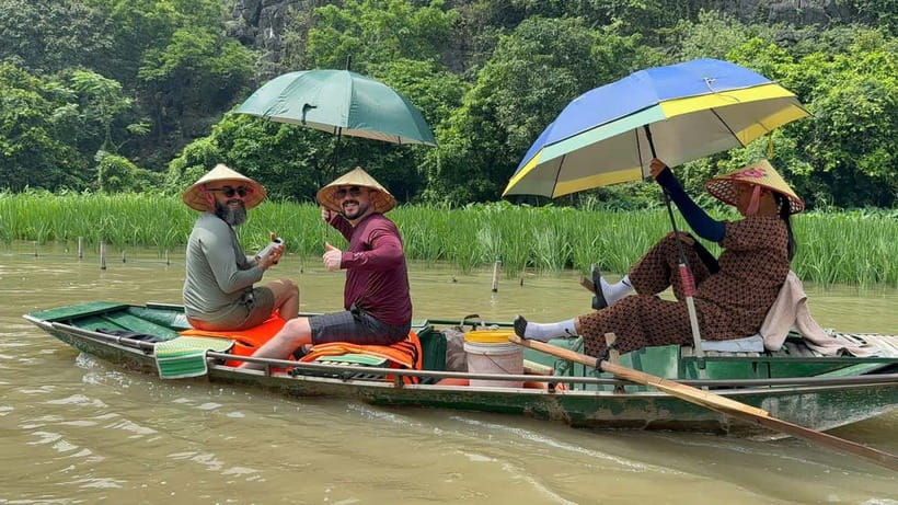 From Hanoi: Ninh Binh, Hoa Lu, Tam Coc, & Mua Cave Day-Trip - Mua Cave and the nearly 500-step climb
