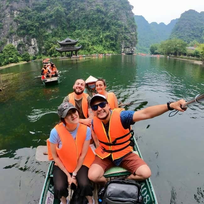 From Hanoi: Ninh Binh Trip with Cycling & Buffet Lunch - Buffet lunch at midday