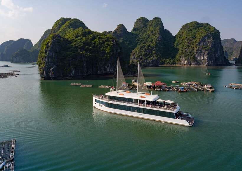 From Hanoi or Halong: Halong Bay Day Cruise - Speedboat transfer and the Jade Sails setting