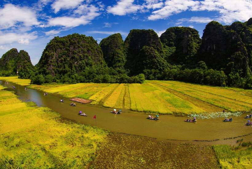 From Hanoi: Trang An Eco-tourism -Bai Dinh pagoda & Mua Cave - Bai Dinh Pagoda and its record-sized details