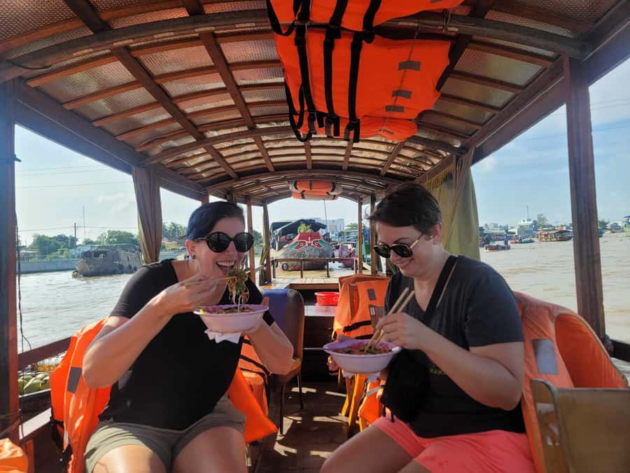 From HCM: Mekong Delta & Cai Rang Floating Market 2-Day Tour - Can Tho overnight: a useful pause, not a resort stay