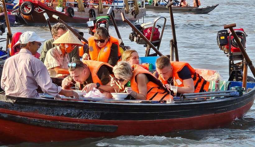 From HCM: Mekong Delta Can Tho Floating Market 2-Day Tour - Setting out from District 1 at 7:30 AM