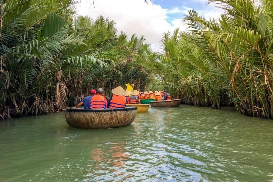 From Hoi An: Bay Mau Coconut Forest Bamboo Basket Boat Ride - Entering Bay Mau Coconut Forest by basket boat