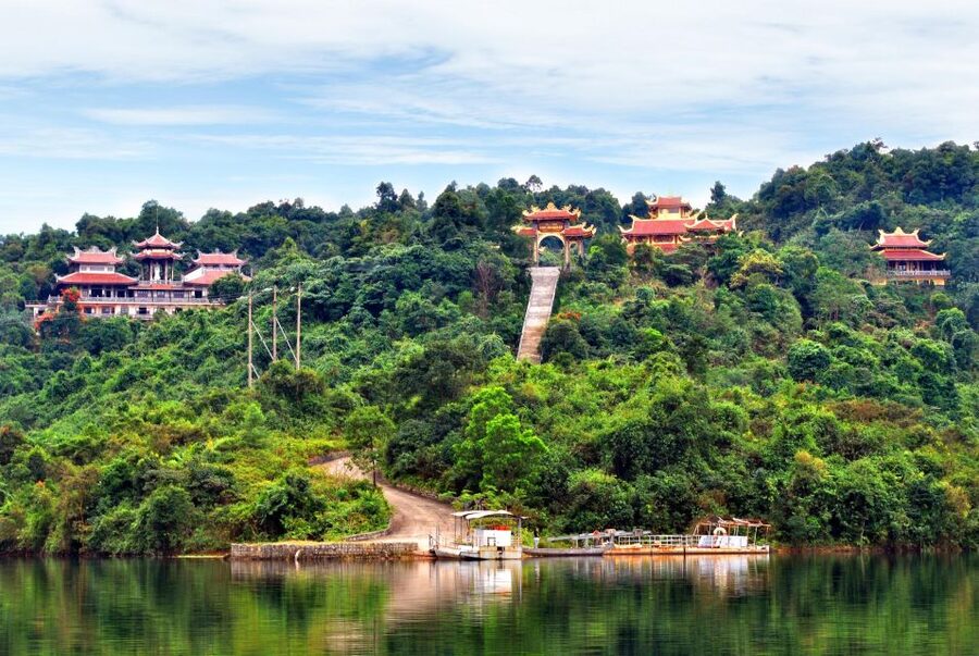 From Hue/Da Nang/Hoi An: Bach Ma National Park Trekking Tour - Guides, safety, and what the experience feels like