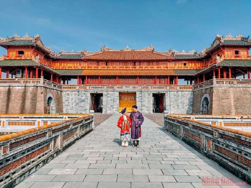 From Hue : Full-Day City Highlights Tour with Lunch - Walking through the Imperial Citadel