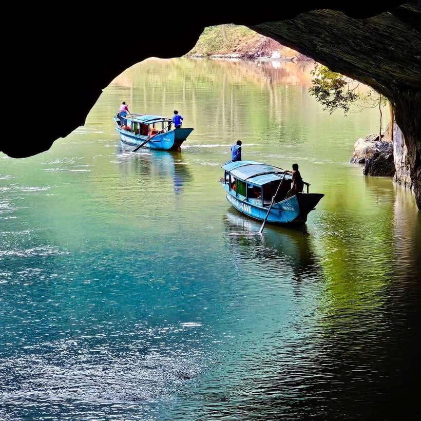 From Hue: Phong Nha Cave & Paradise Cave Full-Day Trip - The 4:30 AM departure from Hue