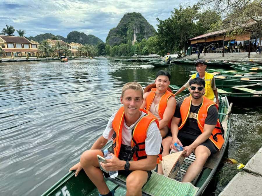 From Ninh Binh : Bai Dinh, Hoa Lu, Trang An, Mua Cave Tour - Timing, transport, and the true price