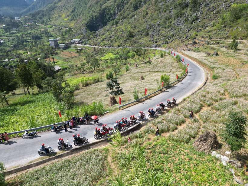 From Sapa: 2 Day Ha Giang Loop Motorbike Tour With Rider - Key points at a glance