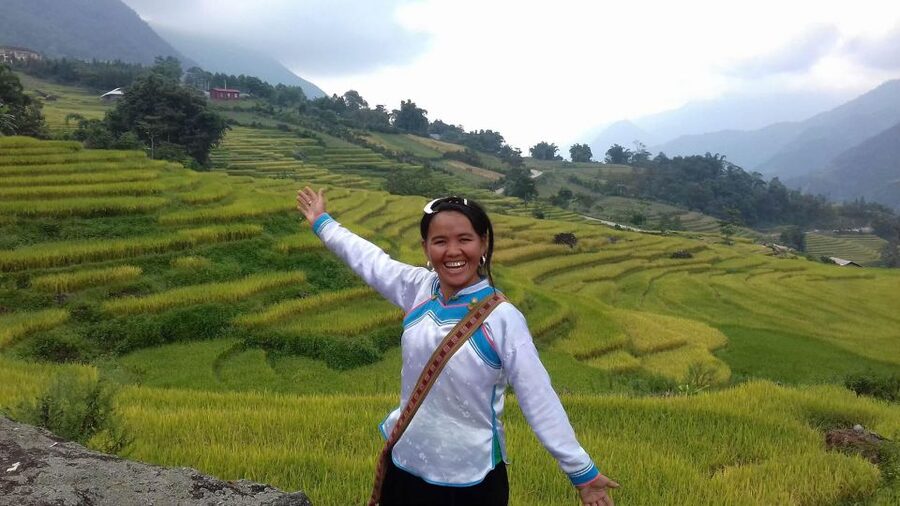 From Sapa: Terrace Fields and Local Villages Trek with Lunch - Leaving Sapa on foot