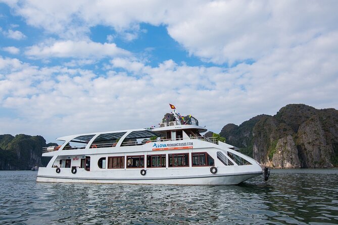 Full Day-All Inclusive: Halong Bay-Lan Ha Bay-Bai Tu Long Bay - The Hanoi pickup and the road to Tuan Chau