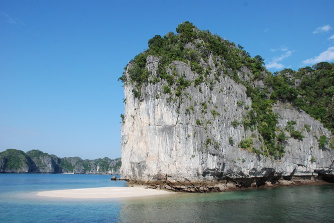 Full day boat trip with Cat Ba Captain Jack to Lan Ha Bay and Ha Long Bay - What the $27 price really includes