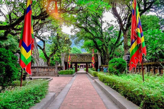 Full-Day Hanoi City Tour with Hidden Local Life Experience - Old Quarter, Dong Xuan Market, and Ta Hien Street