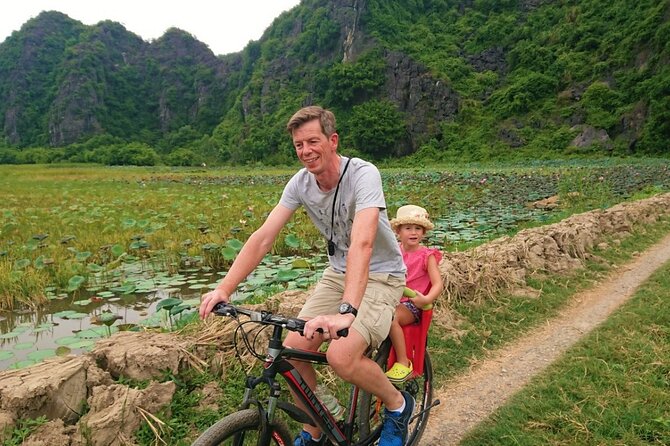 Full Day Private Tour in Ninh Binh(Trang An-Bich Dong-Mua Cave) - The climb to Mua Cave’s panoramic viewpoint