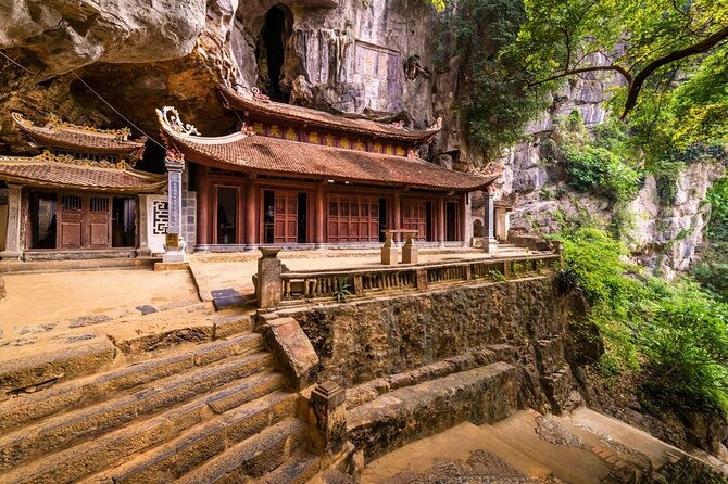 Full Day Private Tour in Ninh Binh(Trang An-Bich Dong-Mua Cave) - Lunch with a Vietnamese yin-yang balance