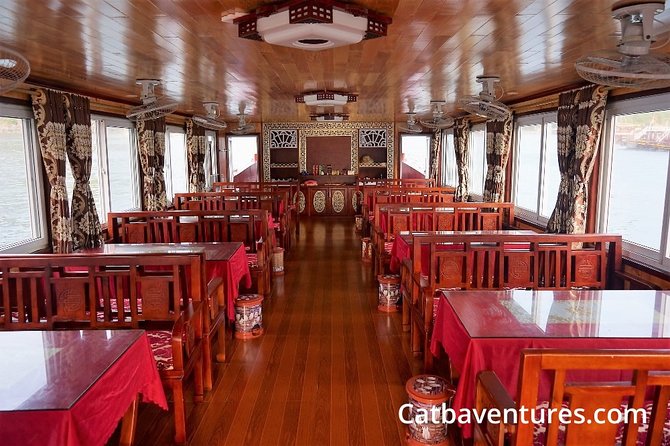 Full day trip to Lan Ha-Ha Long Bay from Cat Ba, avoid the crowds - Lunch with the islands passing by
