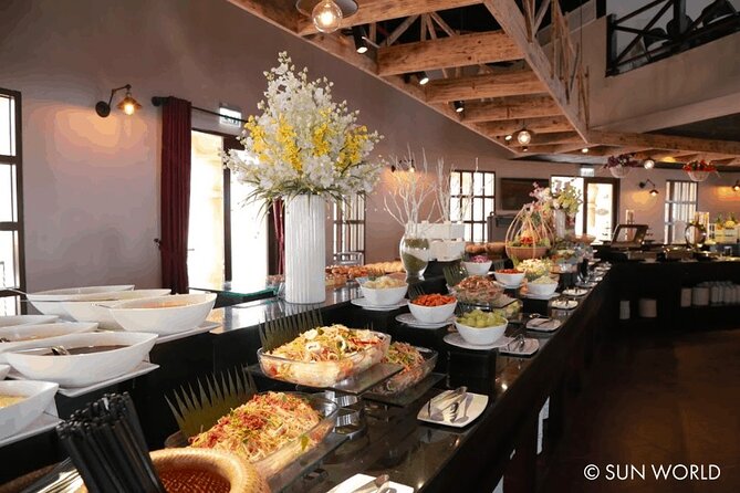 Golden Bridge -Ba Na Hills including buffet lunch ,Cable car 2 way From Da Nang - How much free time will you get?