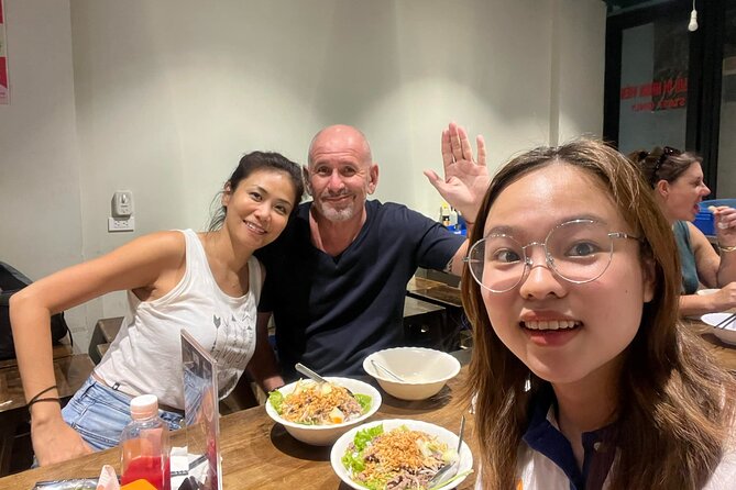 (Group/Individual) HANOI STREET FOOD TOUR - What the private format really gives you