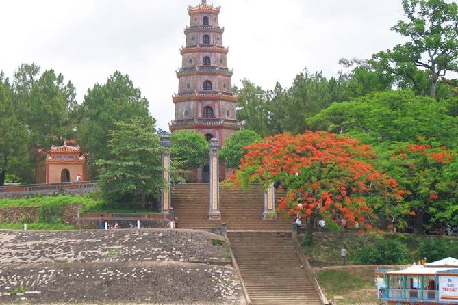 Group Tour: Visit Hue Imperial From Da Nang - Full Day Trip - Lunch at 12:30 and a short reset