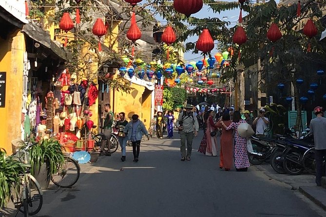 Guided Tour to Marble Mountains & Hoi An Walking Tour , Night Market, Boat Ride - Guides are the main reason to choose private touring