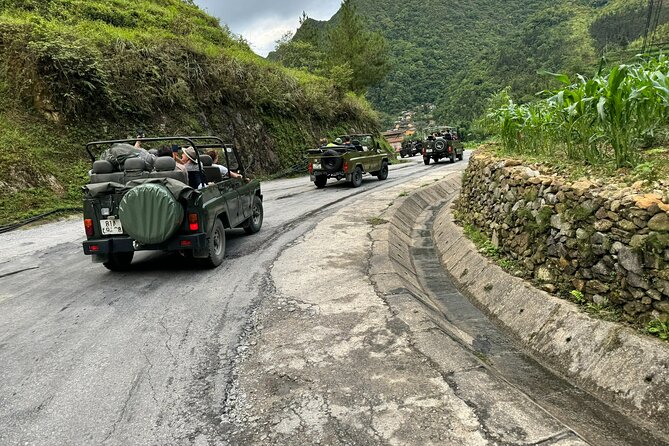 Ha Giang Army Open Air Jeep 2 Days 1 Night - Meo Vac and the road through the M Road area