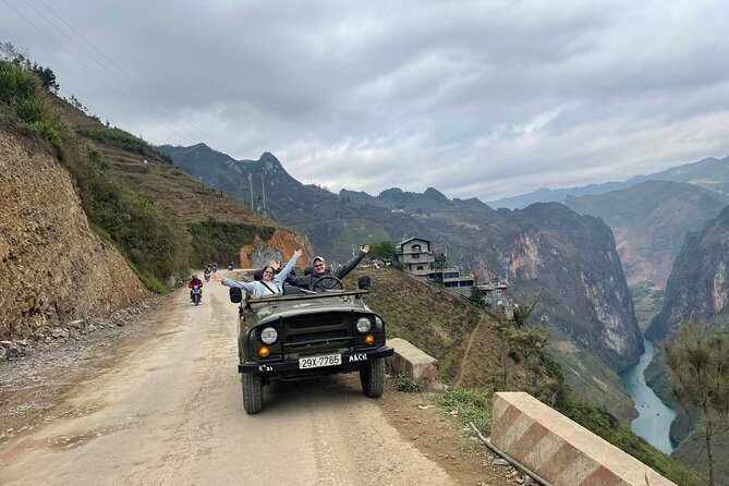 Ha Giang Army Open Air Jeep 4 Days 3 Night - Day 4: Du Gia Waterfall and the return toward Ha Giang