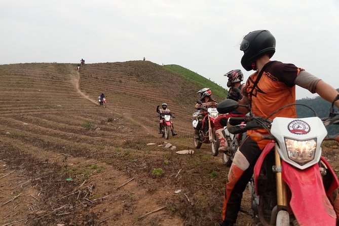 Ha Giang Dirt Bike - off Road 4 Days + Private Room - Small Group - Day three: Ma Pi Leng Pass and the road to Du Gia