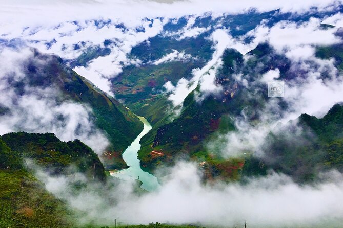 Ha Giang Loop 2D/1N Private Room + Free Dorm Hotel 1N before tour - The Vuong family mansion before sunset