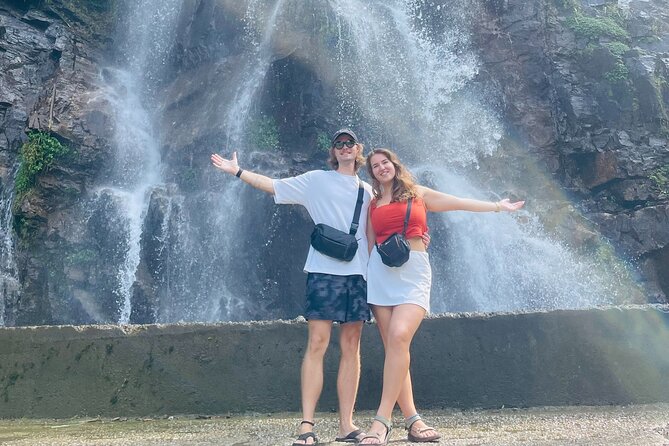 Ha Giang Loop 2Days 1Night Private Tour with English Guide - Food, homestay, and what the price covers