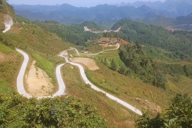 Ha Giang loop 3 or 4 Days, Small Group Tour (within easy riders) - What the easy rider setup is really like