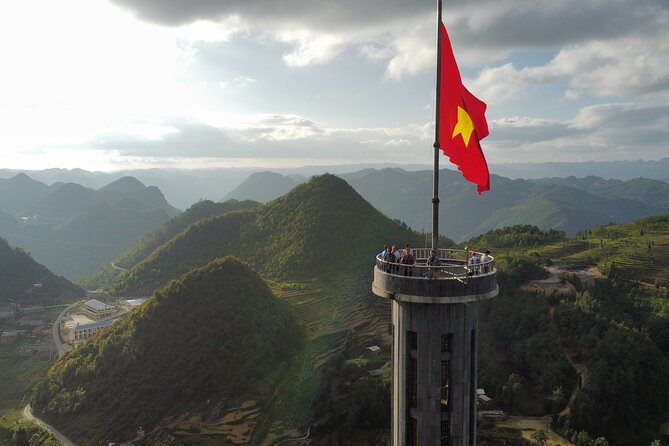 Ha Giang Tour 3-Day-2-Night, English Speaking Guide, Small Group - Day two: Ma Pi Leng and the Nho Que River